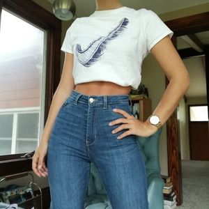 Cute nike t-shirt 🦋